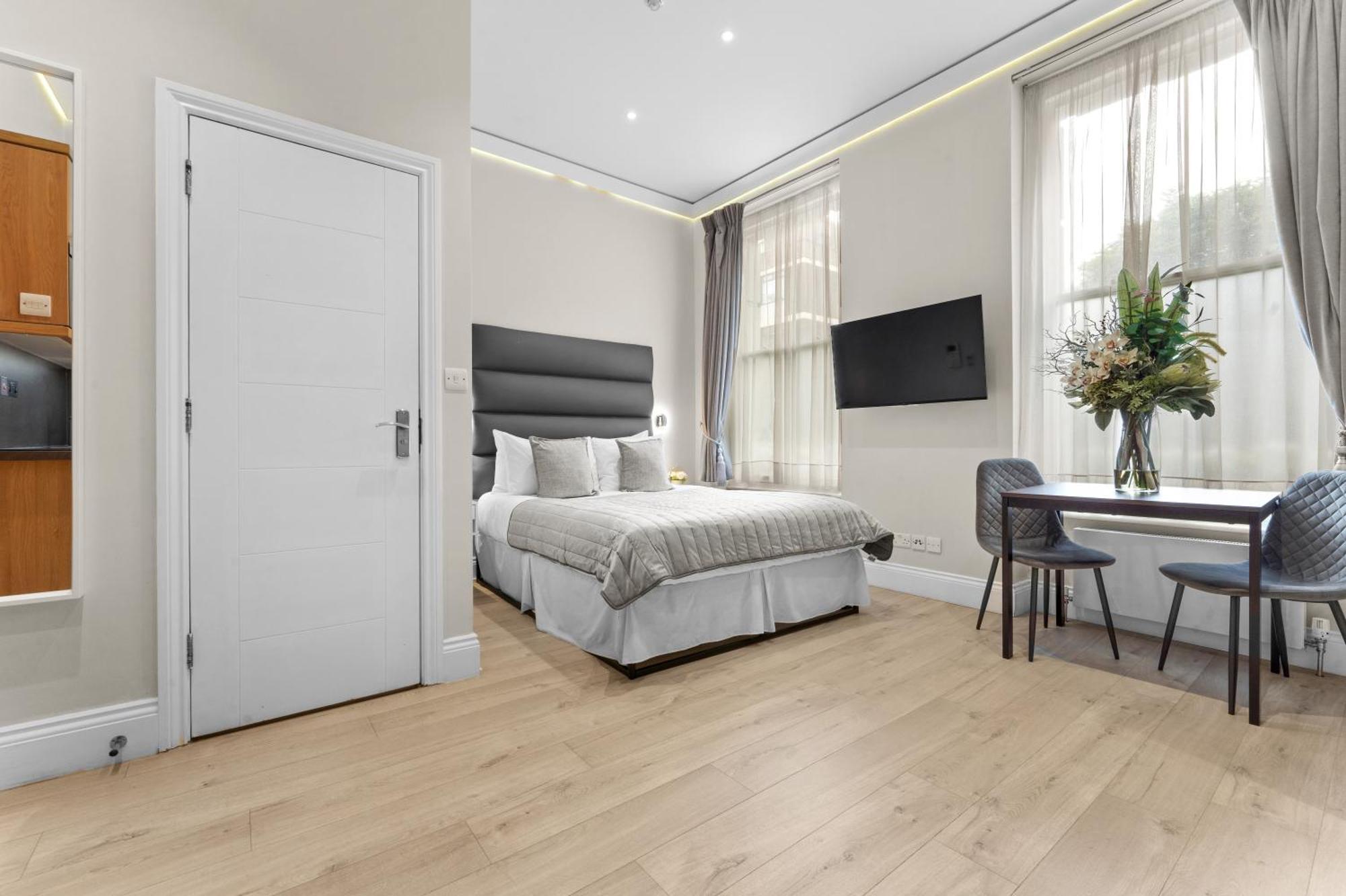 Cleveland Residences Russell Square London Exterior photo
