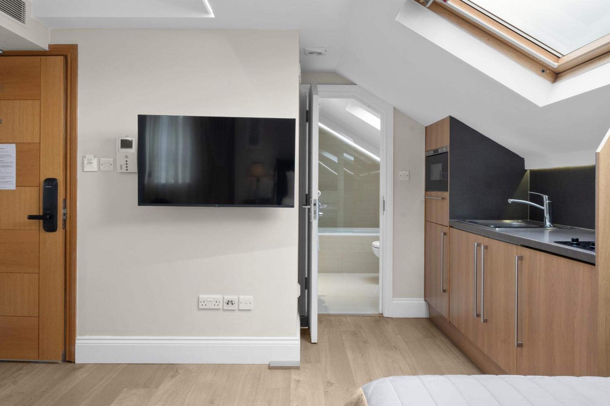 Cleveland Residences Russell Square London Exterior photo