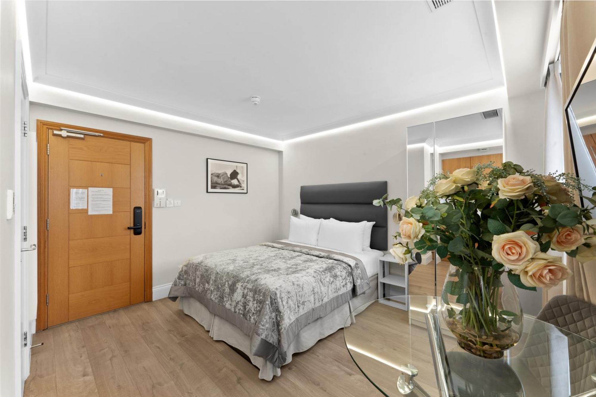 Cleveland Residences Russell Square London Exterior photo