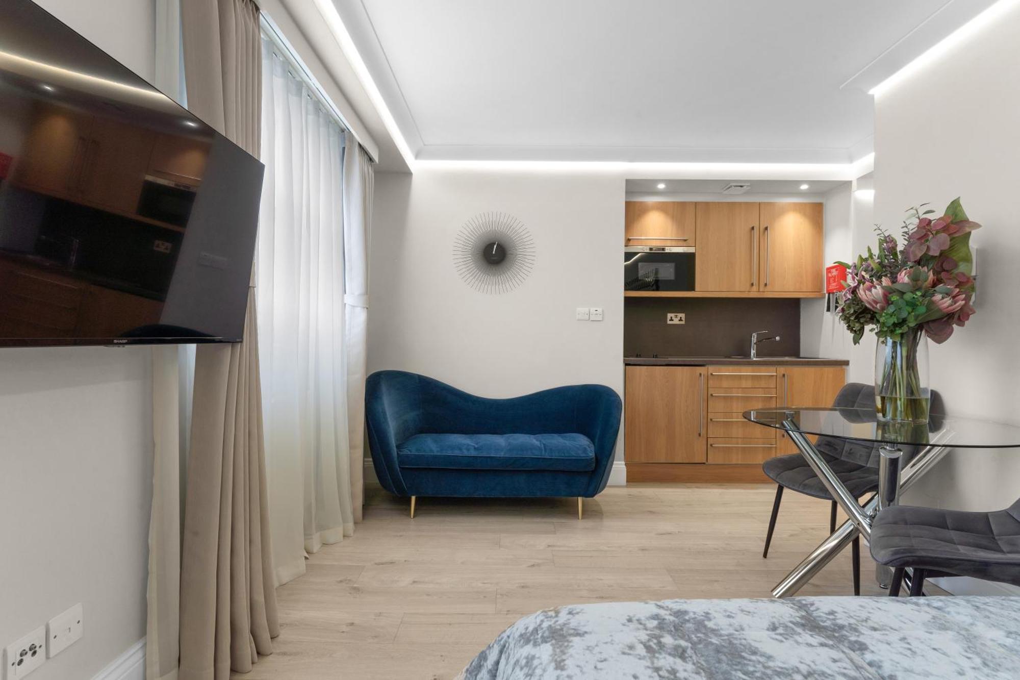 Cleveland Residences Russell Square London Exterior photo