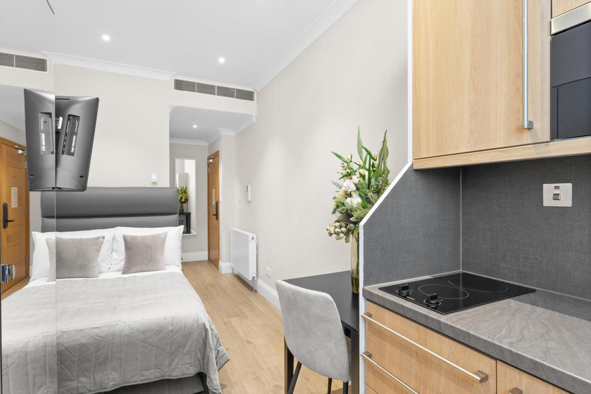 Cleveland Residences Russell Square London Exterior photo