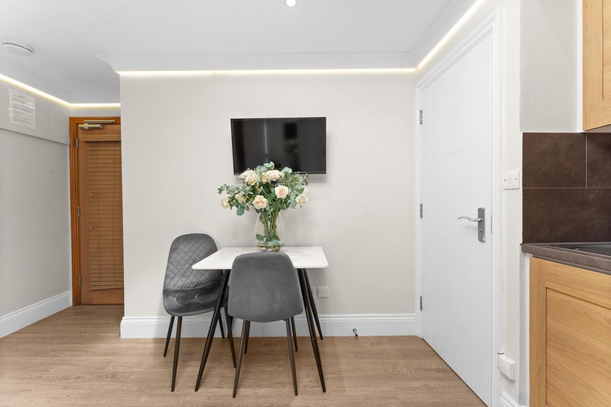 Cleveland Residences Russell Square London Exterior photo