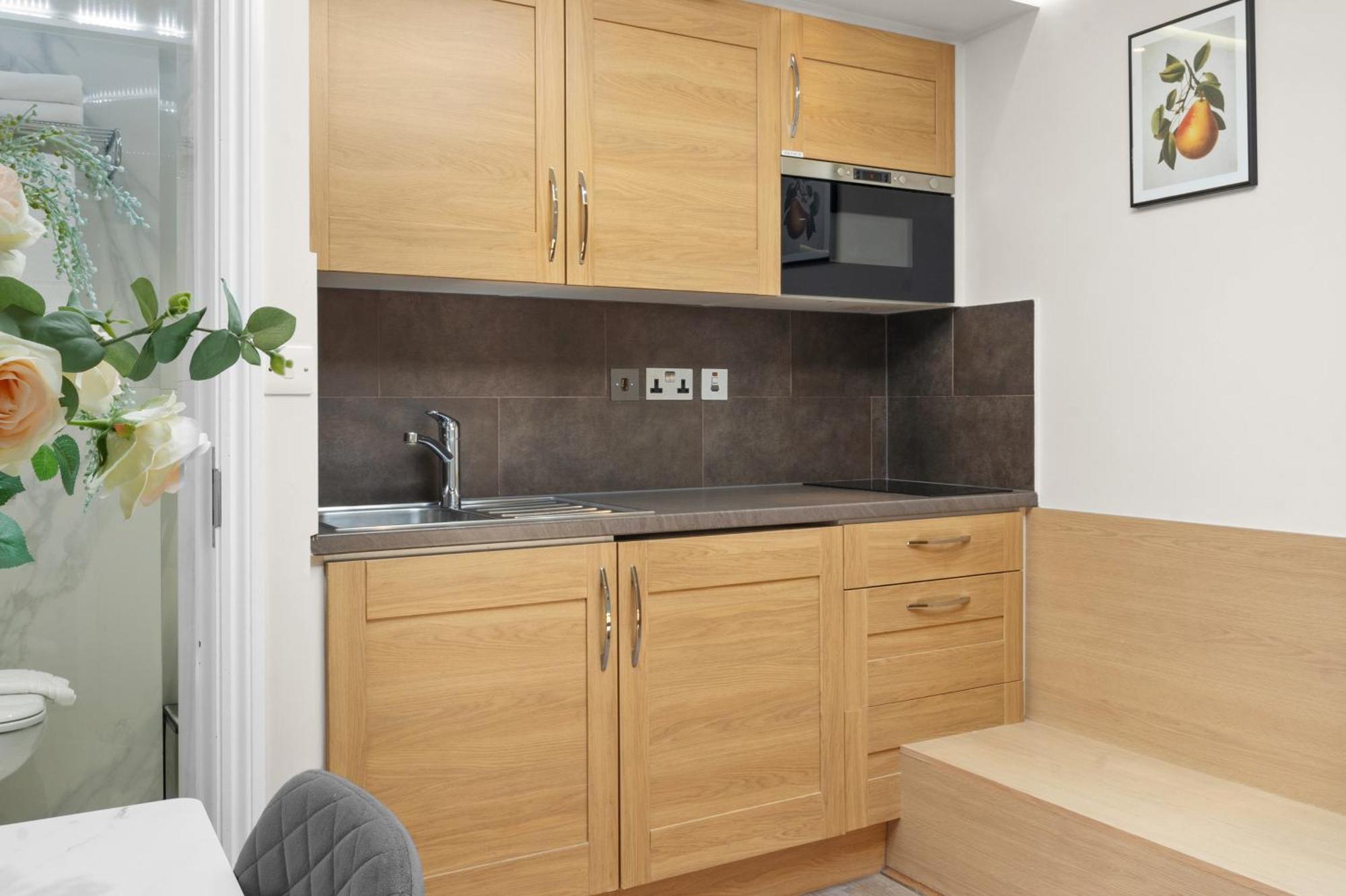 Cleveland Residences Russell Square London Exterior photo